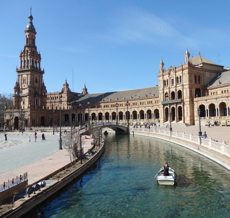 Spain Travel InspirationThinking of visiting Seville on your next vacation to Europe then why not check out my hand travel guide to Seville which is perfect for a 3 night stay in this gorgeous Spanish city; home to beautiful ceramics and tiles which make the perfect souvenir. Click the link to read more Seville Travel Tips and why you should visit Seville.