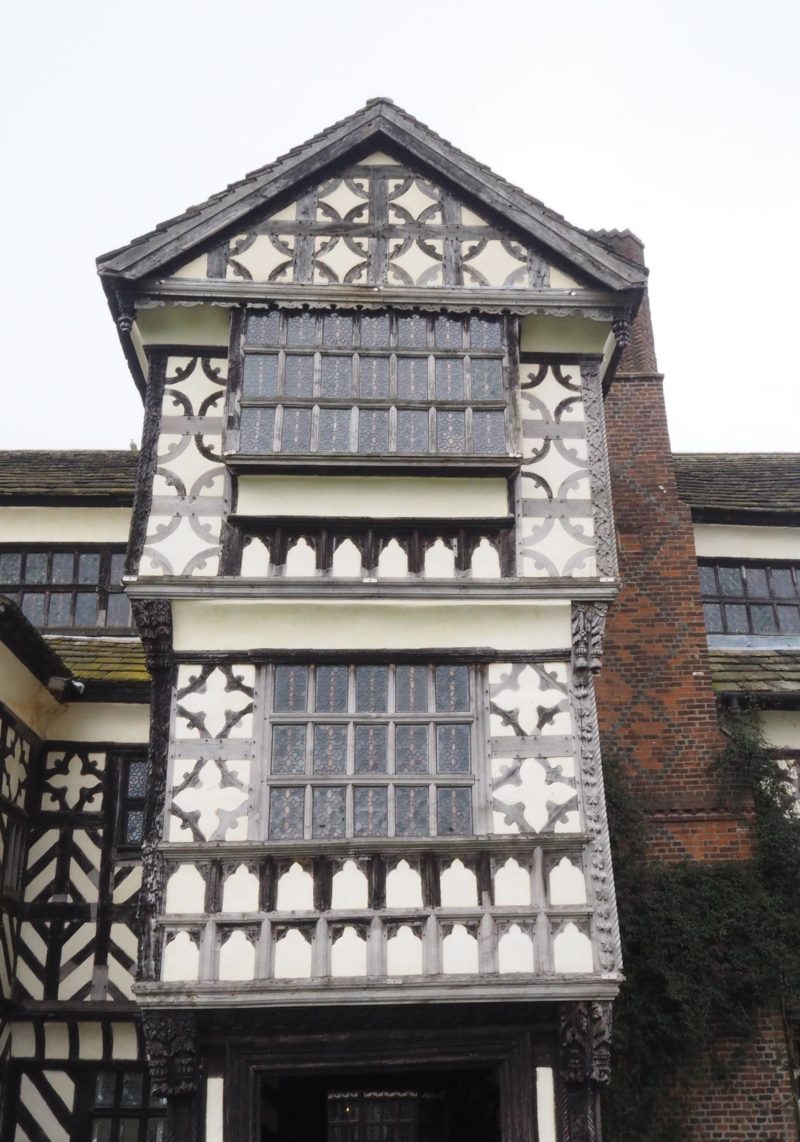England Travel InspirationA Whistle Stop Tour of the National Trust Property Little Moreton Hall, Cheshire. If you love wobbly drunk buildings then this beautiful Tudor Manor House is going to tick all the boxes. Click the photo to see more photos and to read my travel tips.
