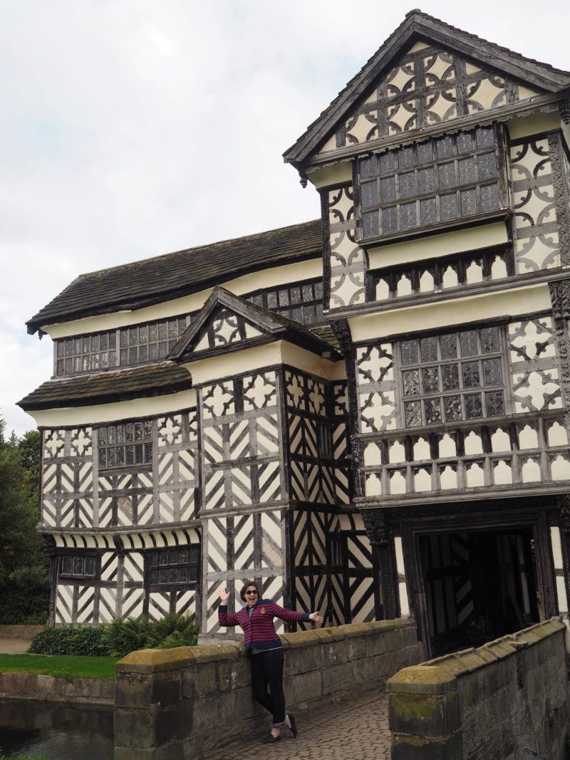 England Travel InspirationNational Trust Property Little Moreton Hall in Cheshire during Autumn. Travel MembershipsWhere I Spent my Money in 2017 & Where They Worth It?